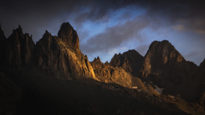 Incandescent peaks. Écrins